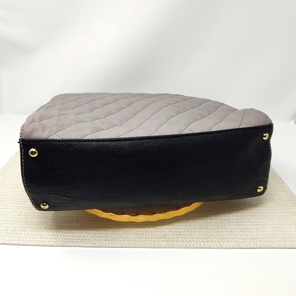 Betsey Johnson gray, black and white stripe quilted faux leather versatile purse - Picture 2 of 12